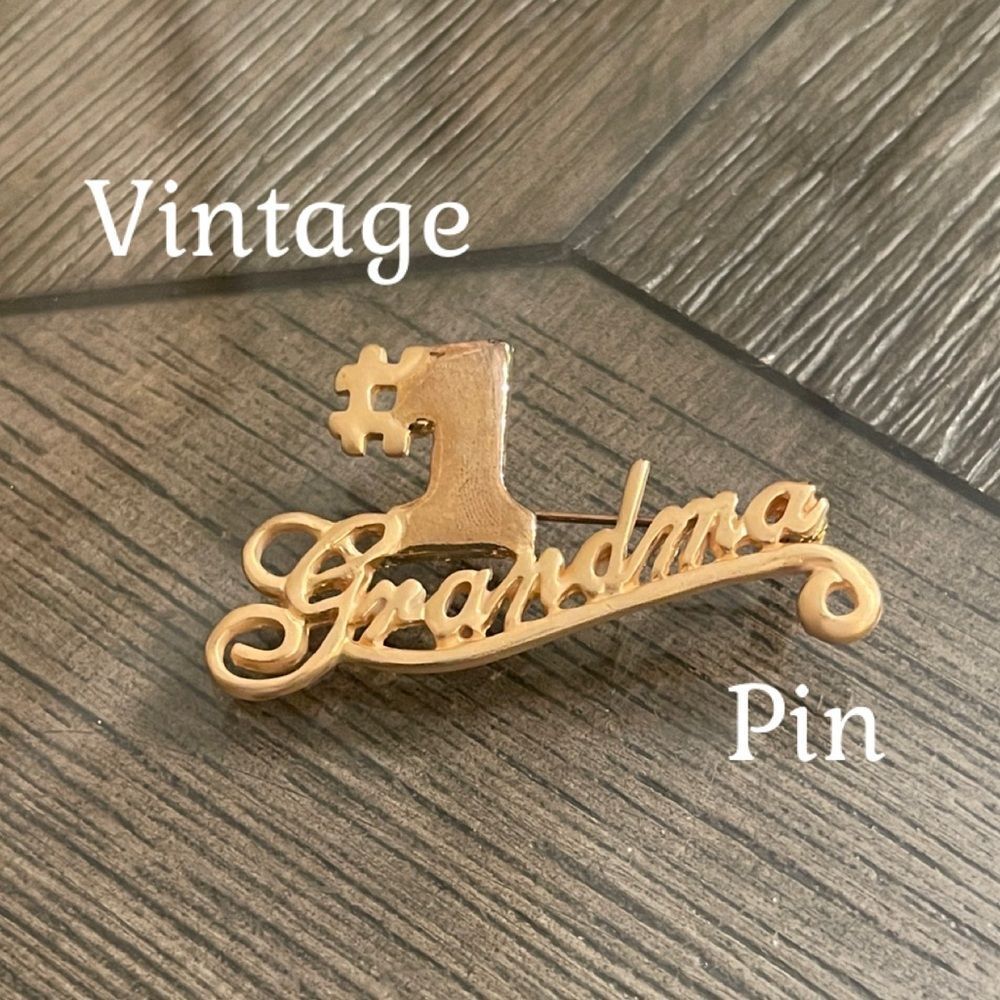 Vintage Gold-tone #1 Grandma Brooch - Script Design
